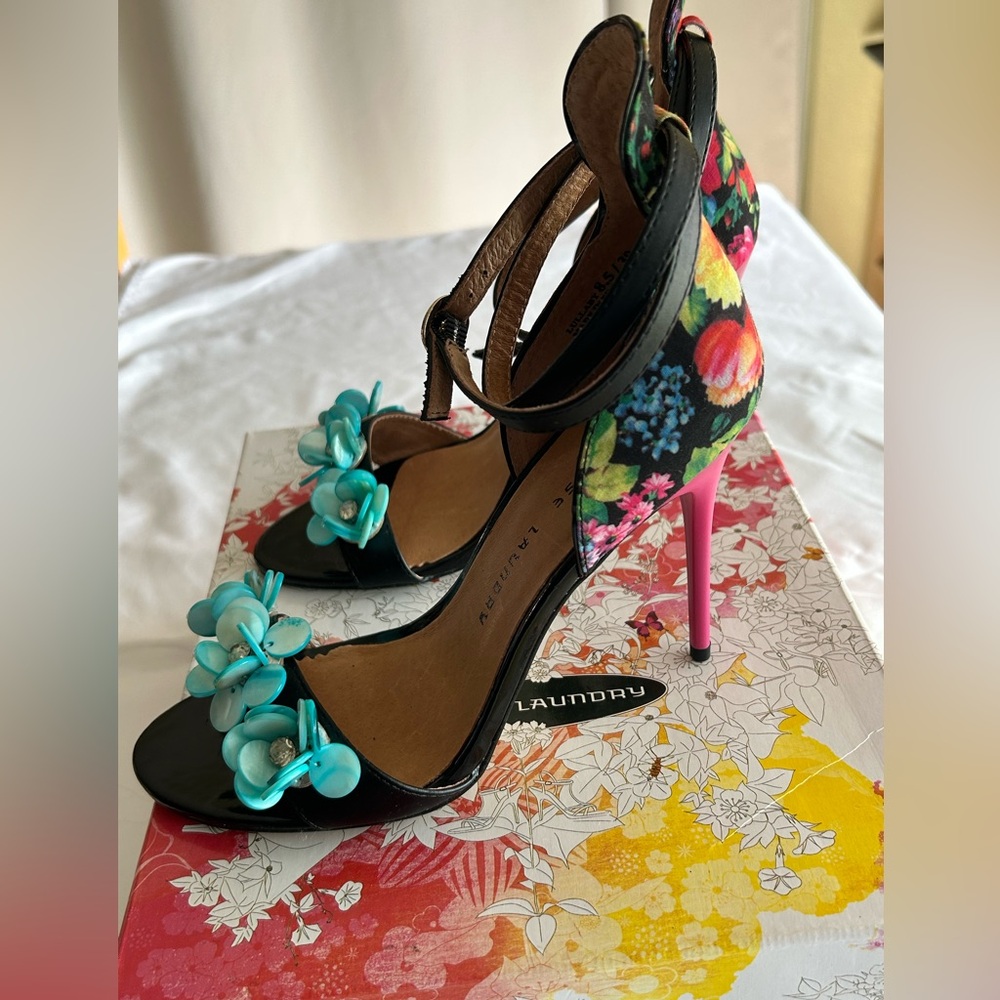 Chinese Laundry bright floral stiletto sandal size 8 1/2 M - Picture 2 of 9